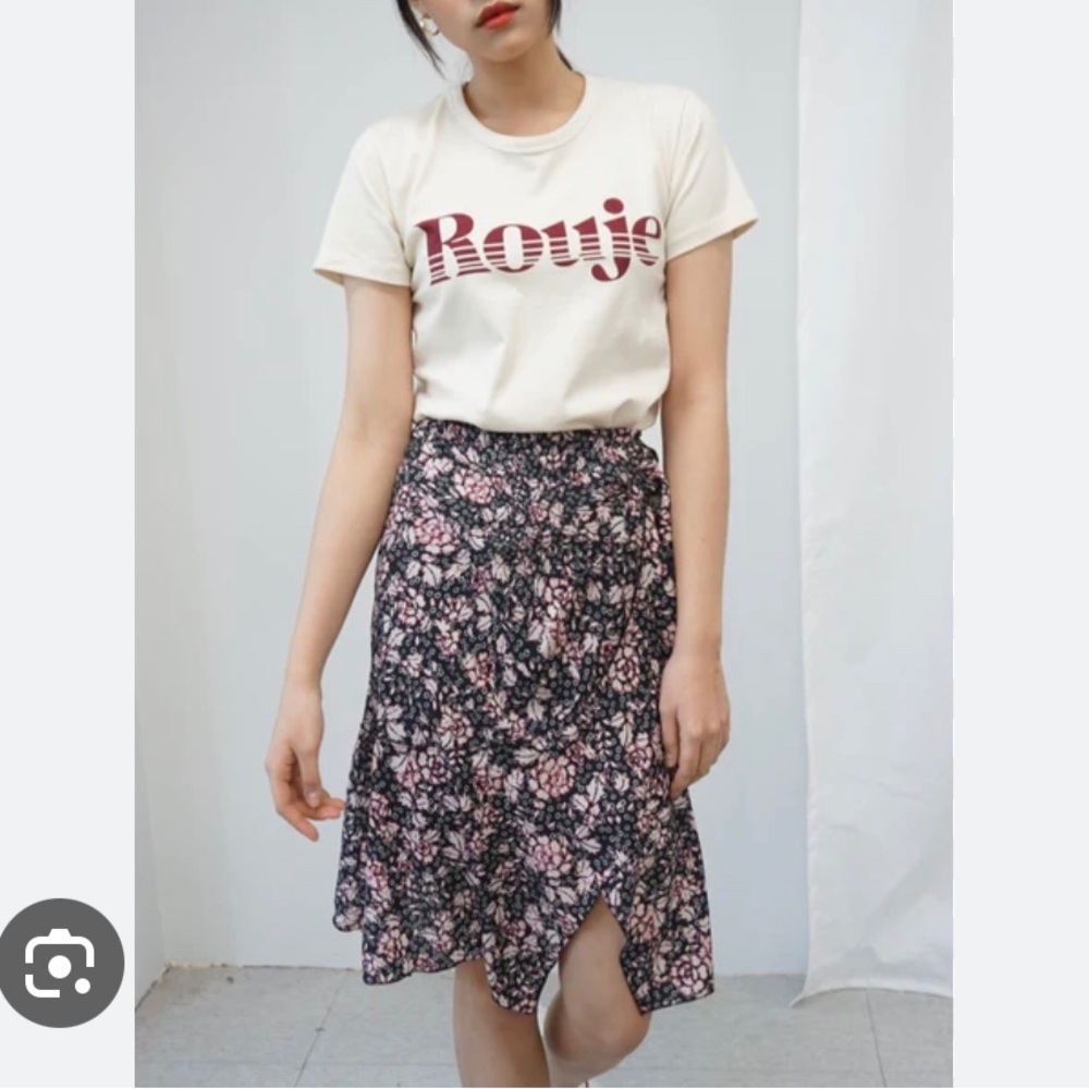 Rouje Cream Logo Short Sleeve Tee with Burgundy Print